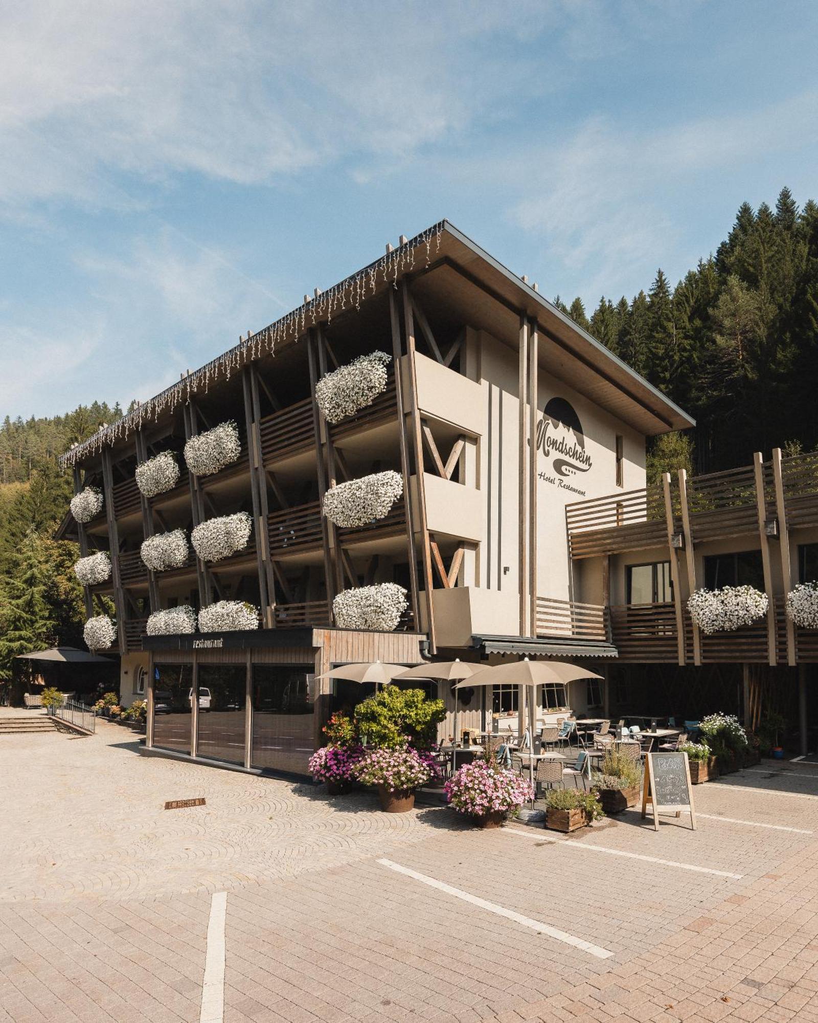 Hotel Mondschein Obereggen