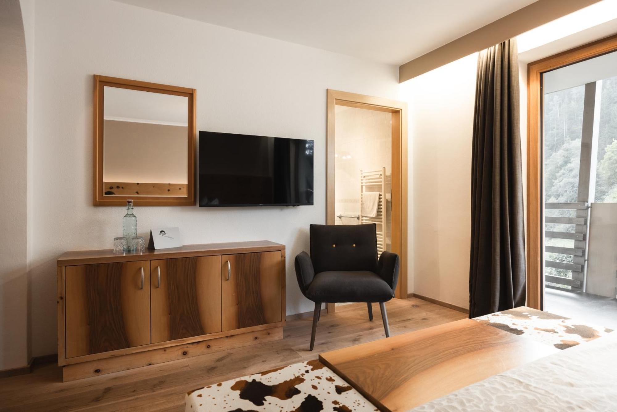 Mondschein Hotel 4*