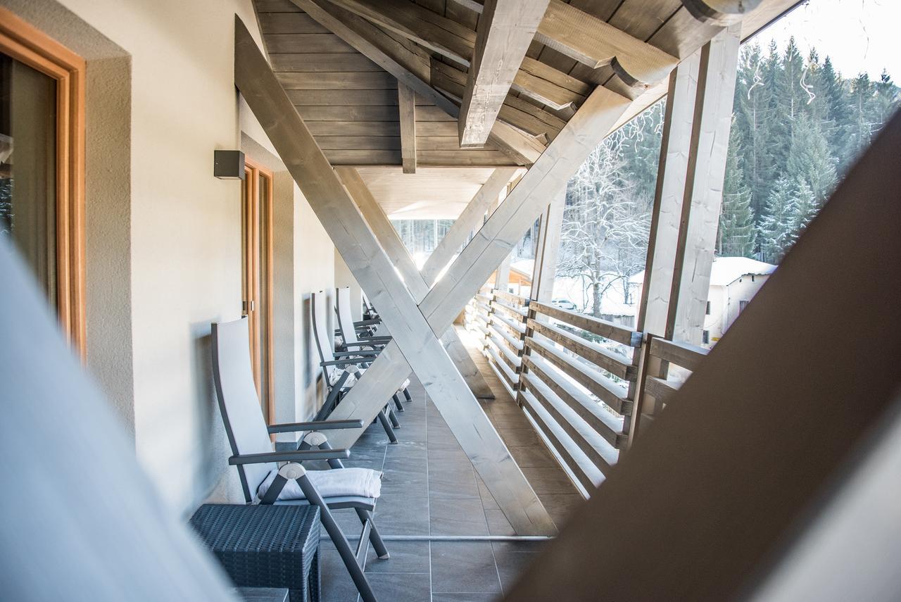 Mondschein Hotel 4*